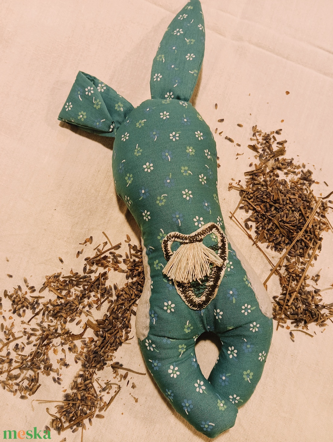 Nyuginyuszi - levendulával töltött textil állatka - baba - mama - baba játékok - waldorf játékok - Meska.hu