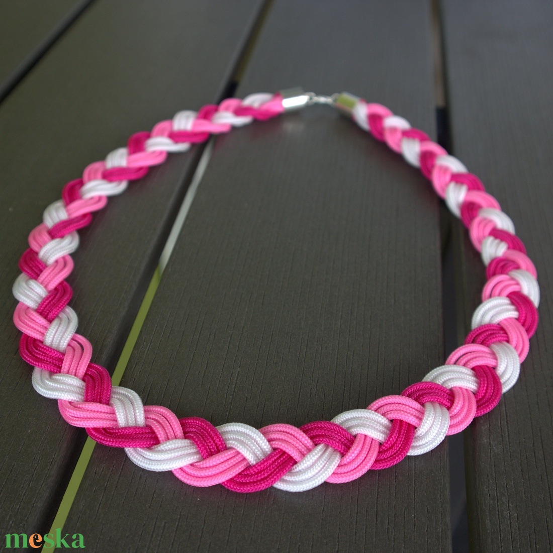 Pink - magenta - fehér fonott paracord nyaklánc - ékszer - nyaklánc - medál nélküli nyaklánc - Meska.hu Pink - magenta - fehér fonott paracord nyaklánc - ékszer - nyaklánc - medál nélküli nyaklánc - Meska.hu