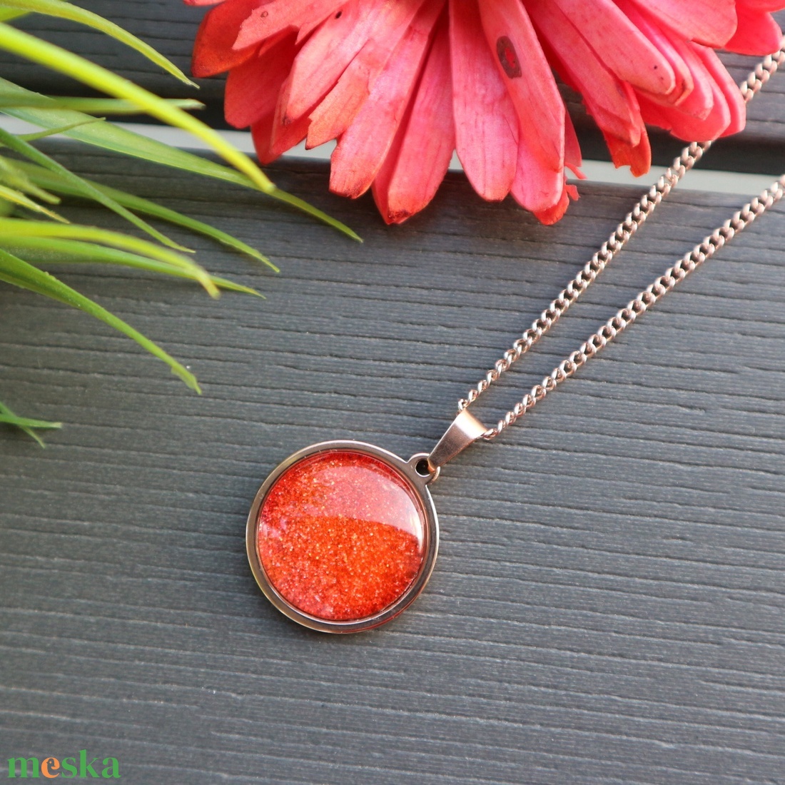 Csillogó piros - rosegold nemesacél medálos nyaklánc - ékszer - nyaklánc - medálos nyaklánc - Meska.hu Csillogó piros - rosegold nemesacél medálos nyaklánc - ékszer - nyaklánc - medálos nyaklánc - Meska.hu