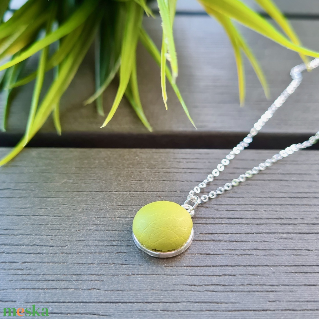 Lime - ezüst MINI medálos nyaklánc - ékszer - nyaklánc - medálos nyaklánc - Meska.hu Lime - ezüst MINI medálos nyaklánc - ékszer - nyaklánc - medálos nyaklánc - Meska.hu