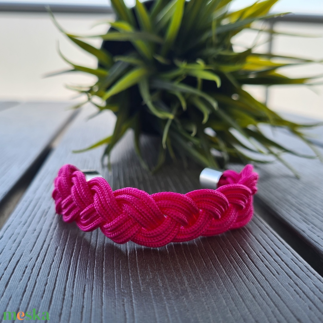 Magenta színű fonott paracord karkötő - ékszer - karkötő - fonott karkötő - Meska.hu Magenta színű fonott paracord karkötő - ékszer - karkötő - fonott karkötő - Meska.hu