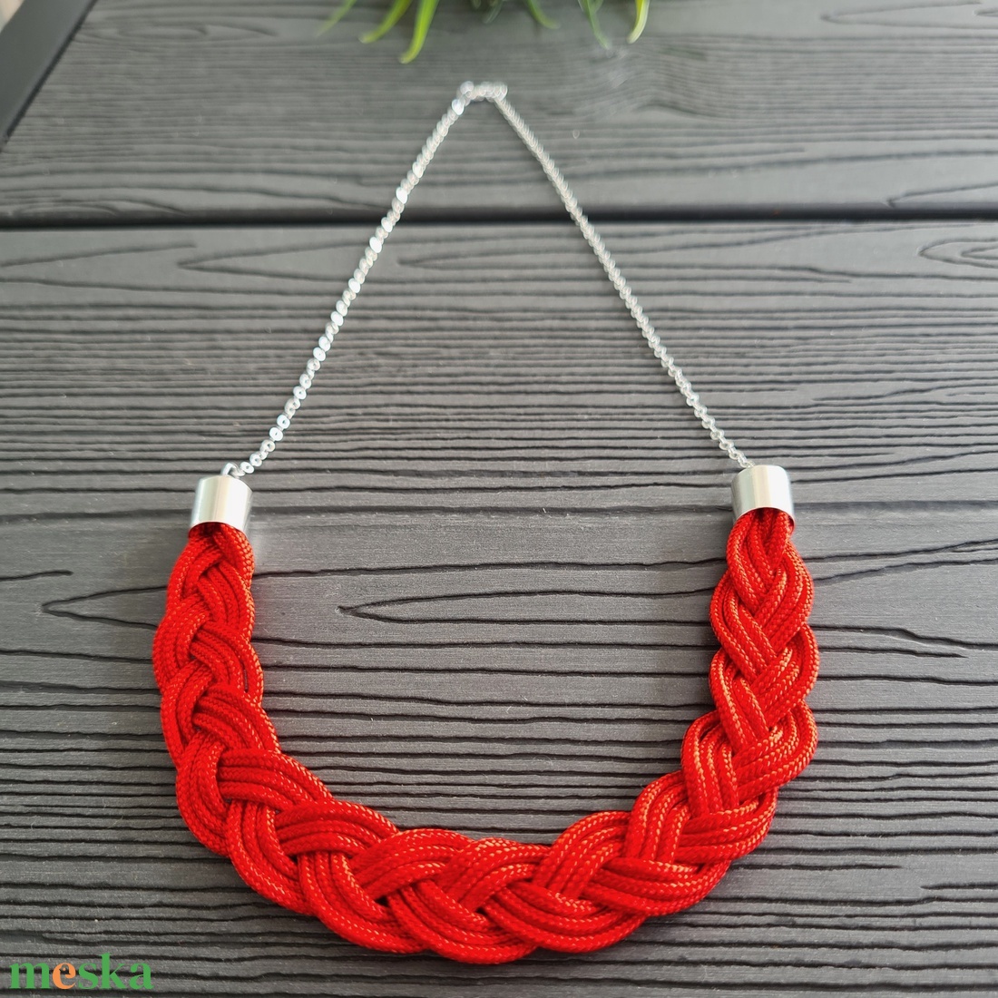 Pipacs piros fonott paracord nyaklánc lánccal - ékszer - nyaklánc - medál nélküli nyaklánc - Meska.hu Pipacs piros fonott paracord nyaklánc lánccal - ékszer - nyaklánc - medál nélküli nyaklánc - Meska.hu
