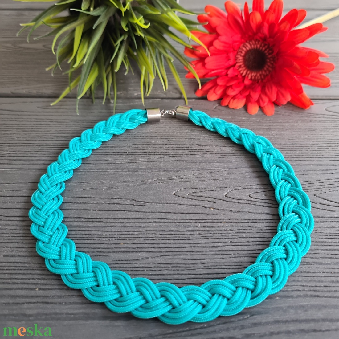 Türkiz zöld színű fonott paracord nyaklánc - ékszer - nyaklánc - medál nélküli nyaklánc - Meska.hu Türkiz zöld színű fonott paracord nyaklánc - ékszer - nyaklánc - medál nélküli nyaklánc - Meska.hu