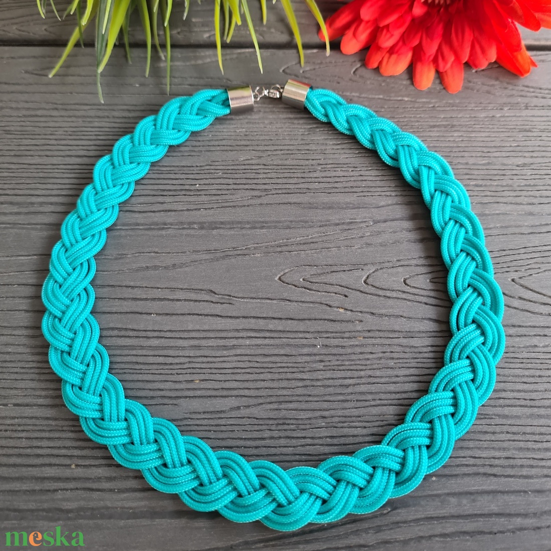 Türkiz zöld színű fonott paracord nyaklánc - ékszer - nyaklánc - medál nélküli nyaklánc - Meska.hu Türkiz zöld színű fonott paracord nyaklánc - ékszer - nyaklánc - medál nélküli nyaklánc - Meska.hu