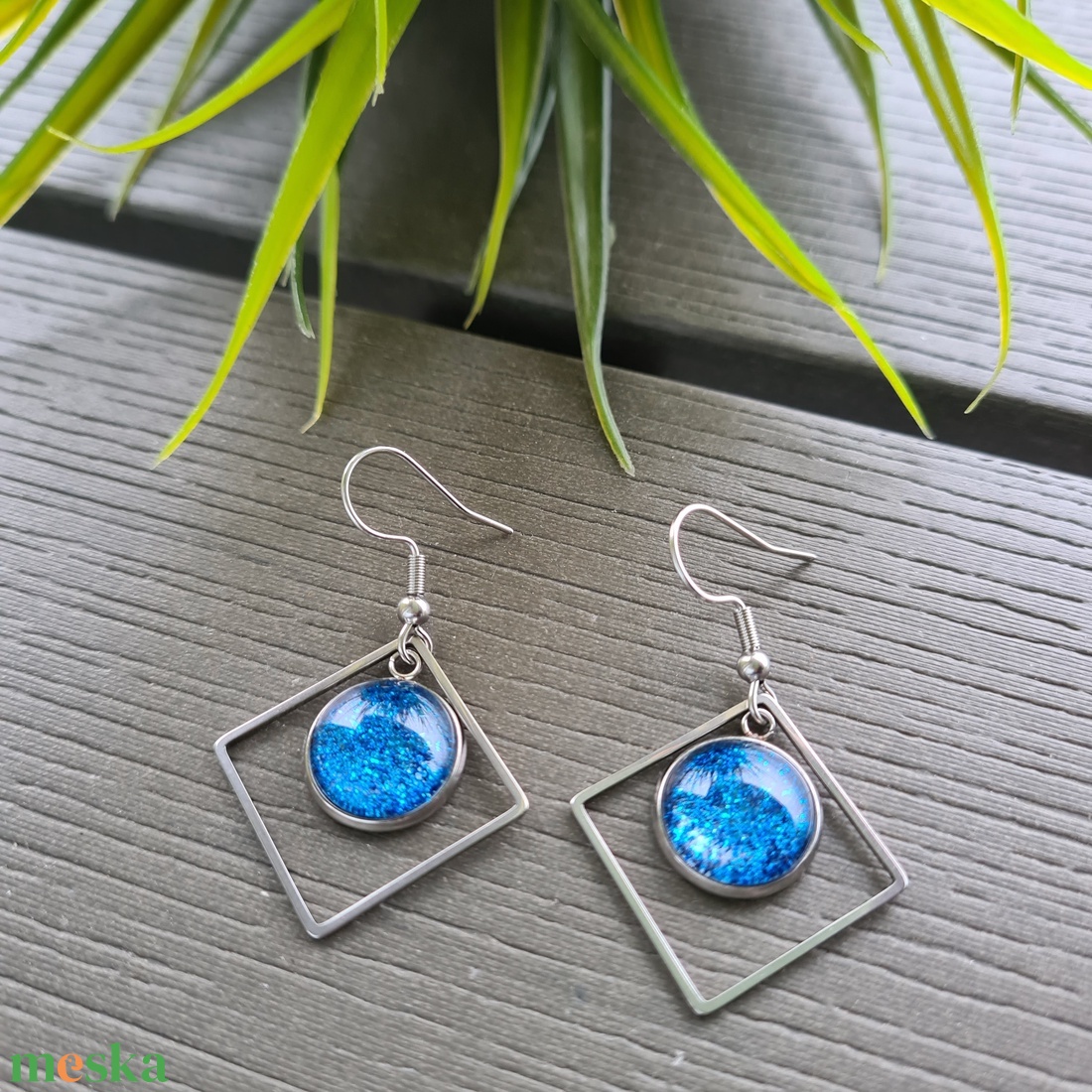 Csillogó királykék - ezüst nemesacél négyszög fülbevaló - ékszer - fülbevaló - lógó fülbevaló - Meska.hu