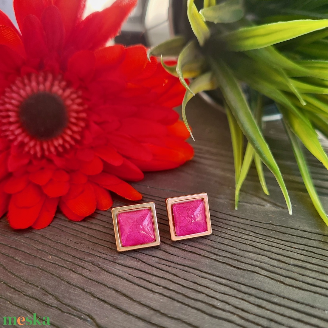 Metál pink - rosegold nemesacél négyzet fülbevaló - ékszer - fülbevaló - pötty fülbevaló - Meska.hu Metál pink - rosegold nemesacél négyzet fülbevaló - ékszer - fülbevaló - pötty fülbevaló - Meska.hu
