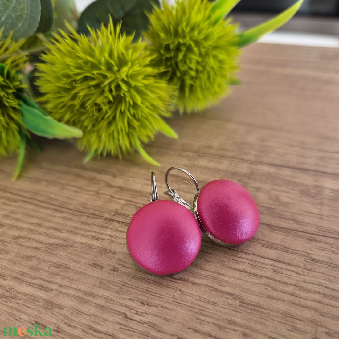 Metál pink - ezüst franciakapcsos fülbevaló - ékszer - fülbevaló - lógó fülbevaló - Meska.hu