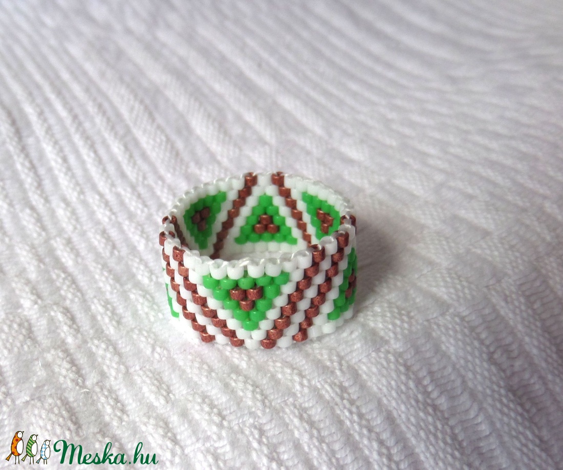 Zöldike peyote gyűrű - ékszer - gyűrű - gyöngyös gyűrű - Meska.hu