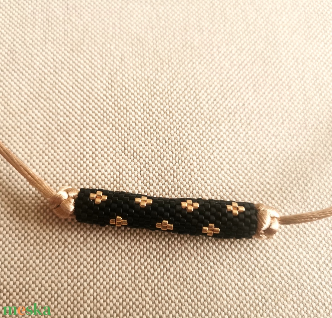 Éj királynője peyote nyaklánc - ékszer - nyaklánc - gyöngyös nyaklánc - Meska.hu