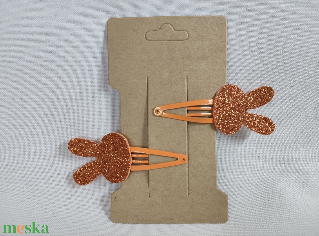 Nyuszis hajcsat - ruha & divat - hajdísz & hajcsat - hajcsat & hajtű - Meska.hu