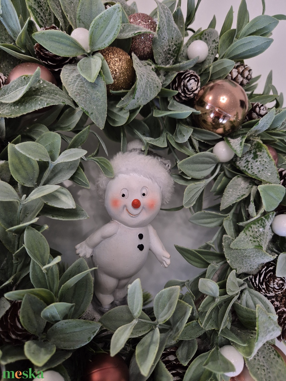 Hamvas téli kézműves ajtódísz hóemberrel - karácsony - adventi díszek - adventi ajtódísz - Meska.hu