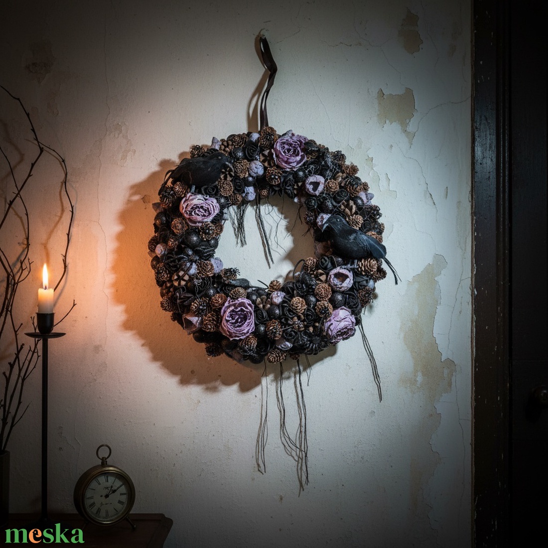 Halloweeni ajtódísz lila virágokkal - otthon & életmód - dekoráció - halloween - halloweeni ajtódíszek és ablakdíszek - Meska.hu