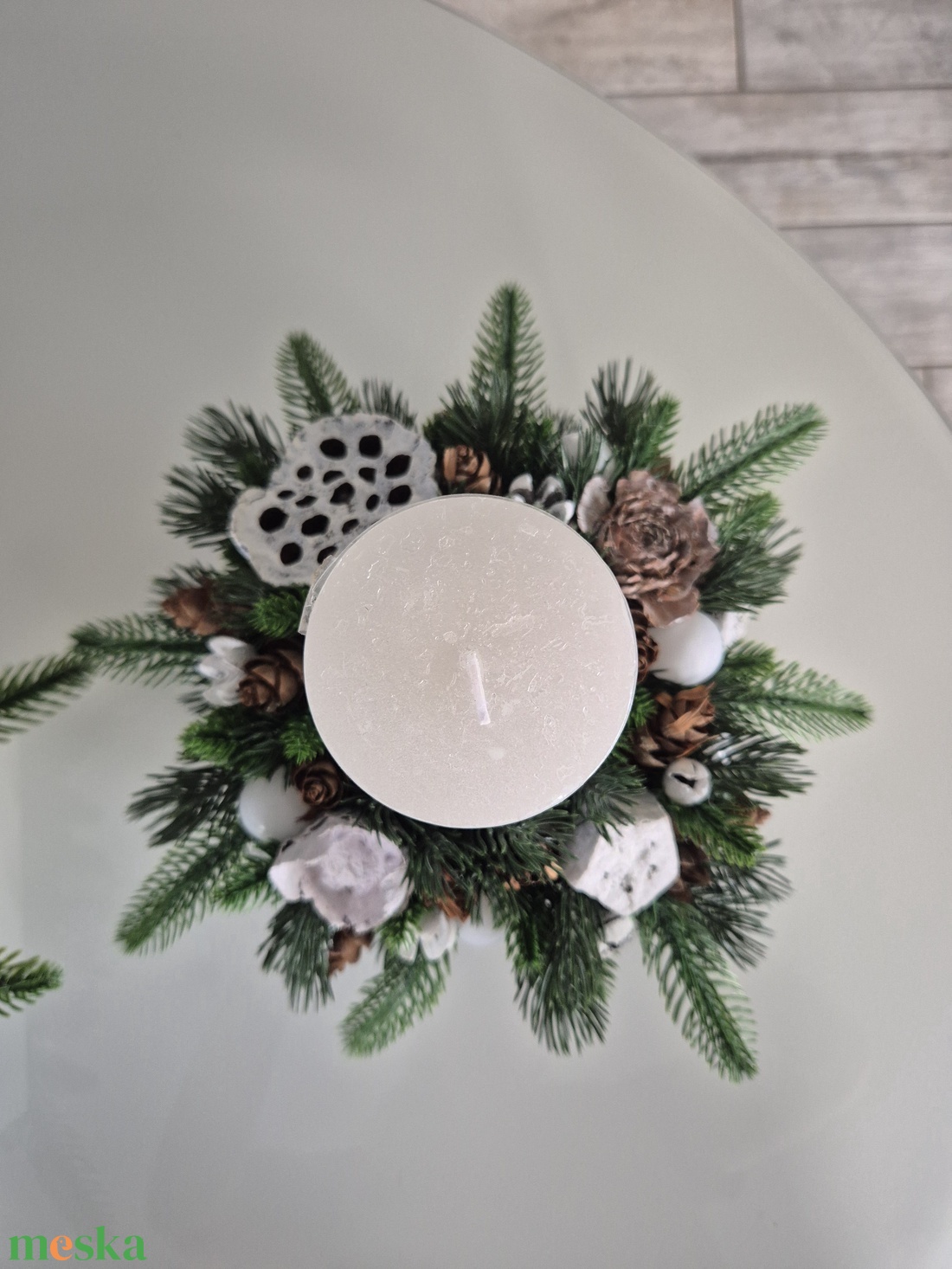 Természetes hatású téli asztaldísz � Téli elegancia - karácsony - adventi díszek - adventi gyertyadíszek és koszorúdíszek - Meska.hu