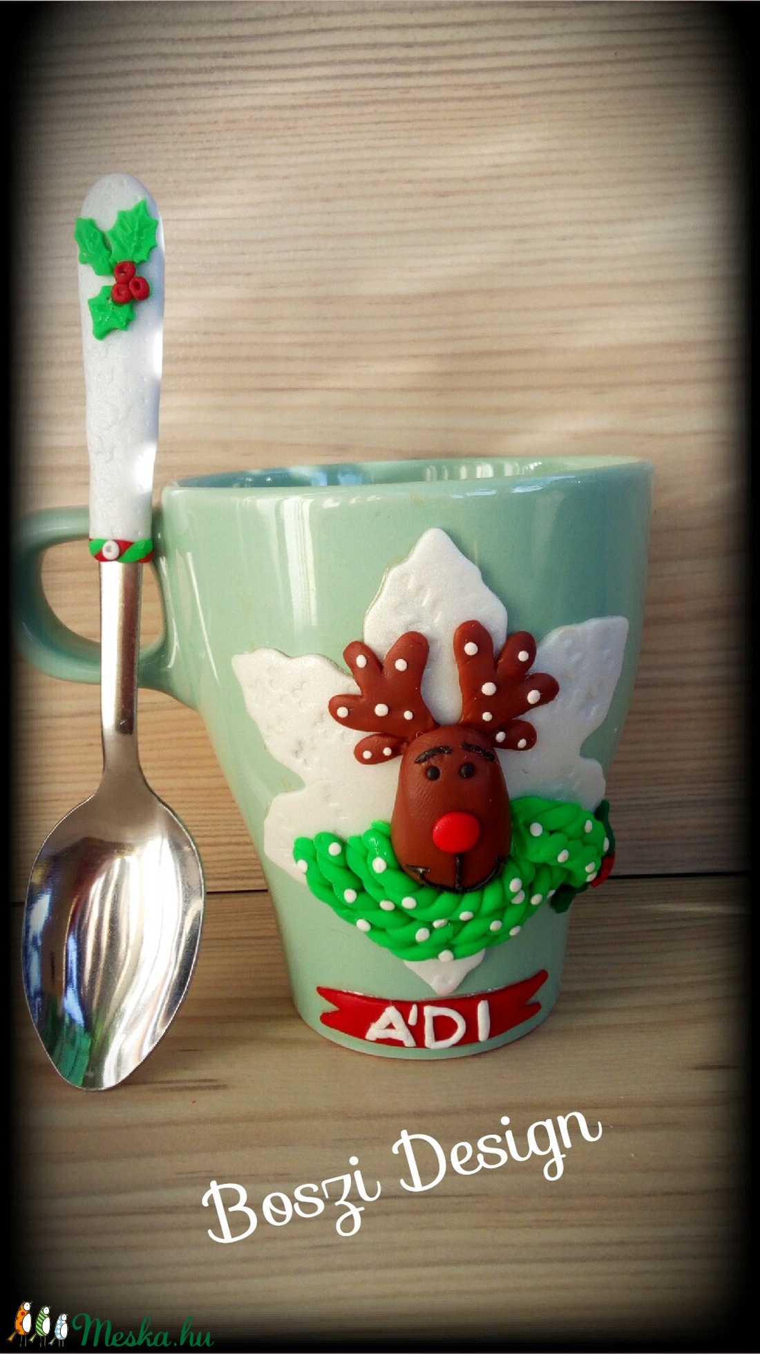 Zöld sálas Rénszarvas -  - Meska.hu