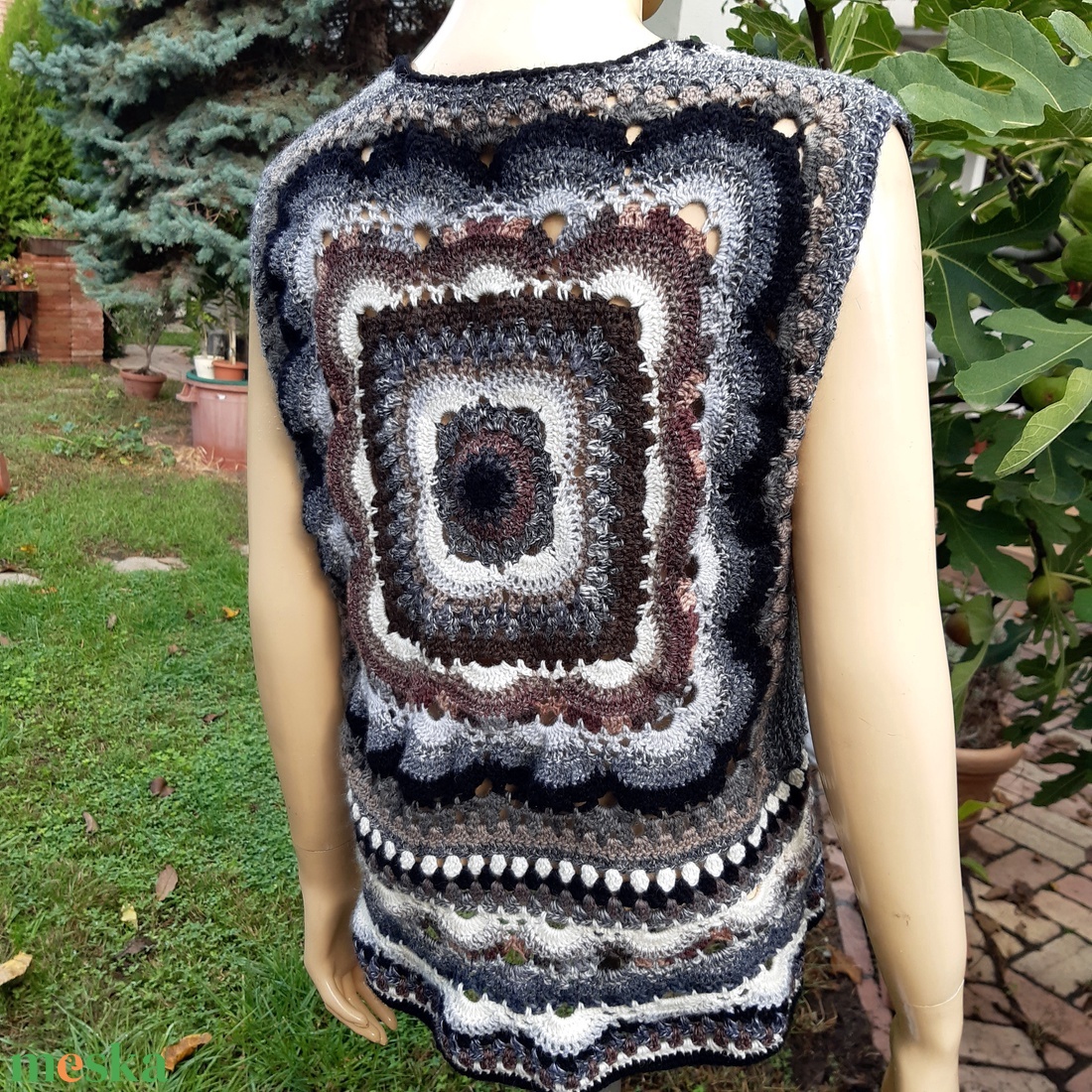 Lili horgolt  mellény, kötött, csipke, kabát - ruha & divat - női ruha - mellény - Meska.hu