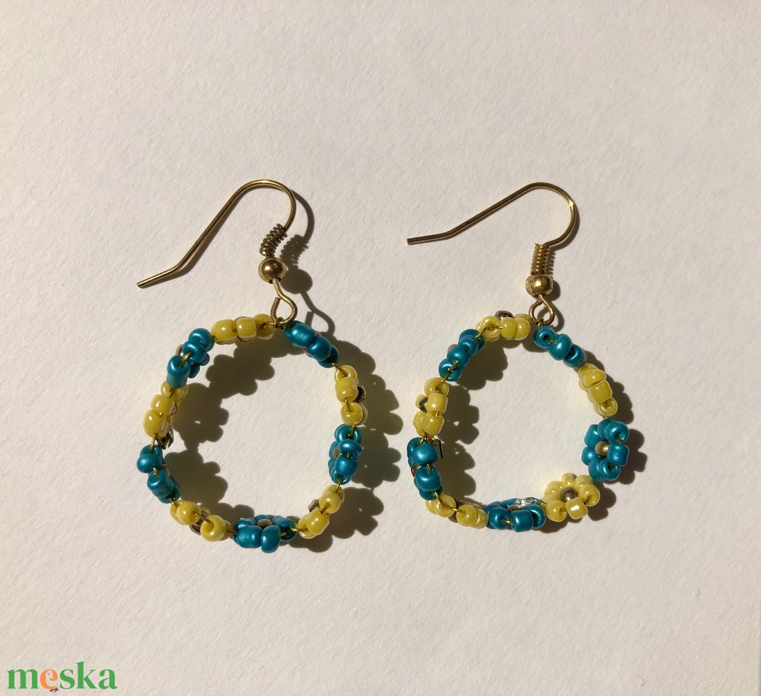 BabyFlower 002 - ékszer - fülbevaló - lógós kerek fülbevaló - Meska.hu