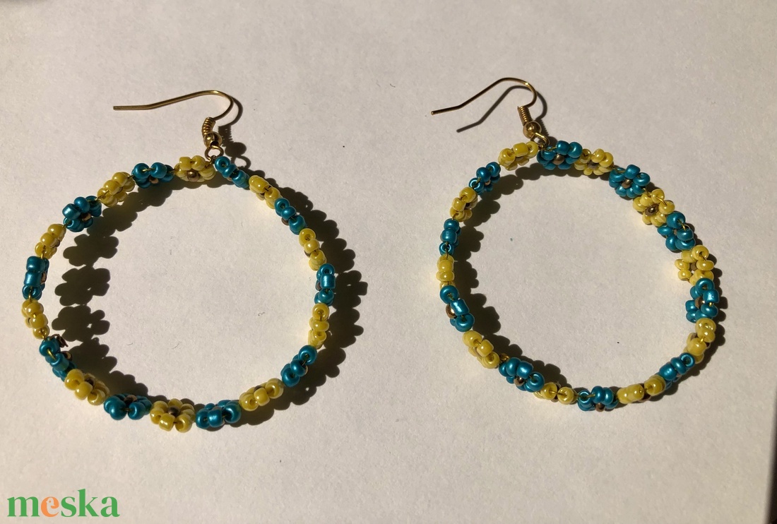 FlowerPower 002 - ékszer - fülbevaló - lógós kerek fülbevaló - Meska.hu