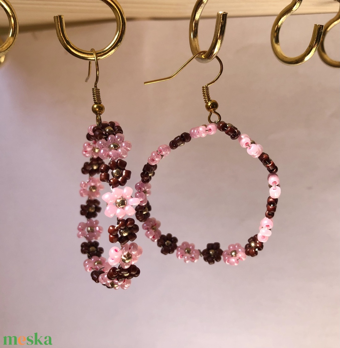 FlowerPower 001 - ékszer - fülbevaló - lógós kerek fülbevaló - Meska.hu