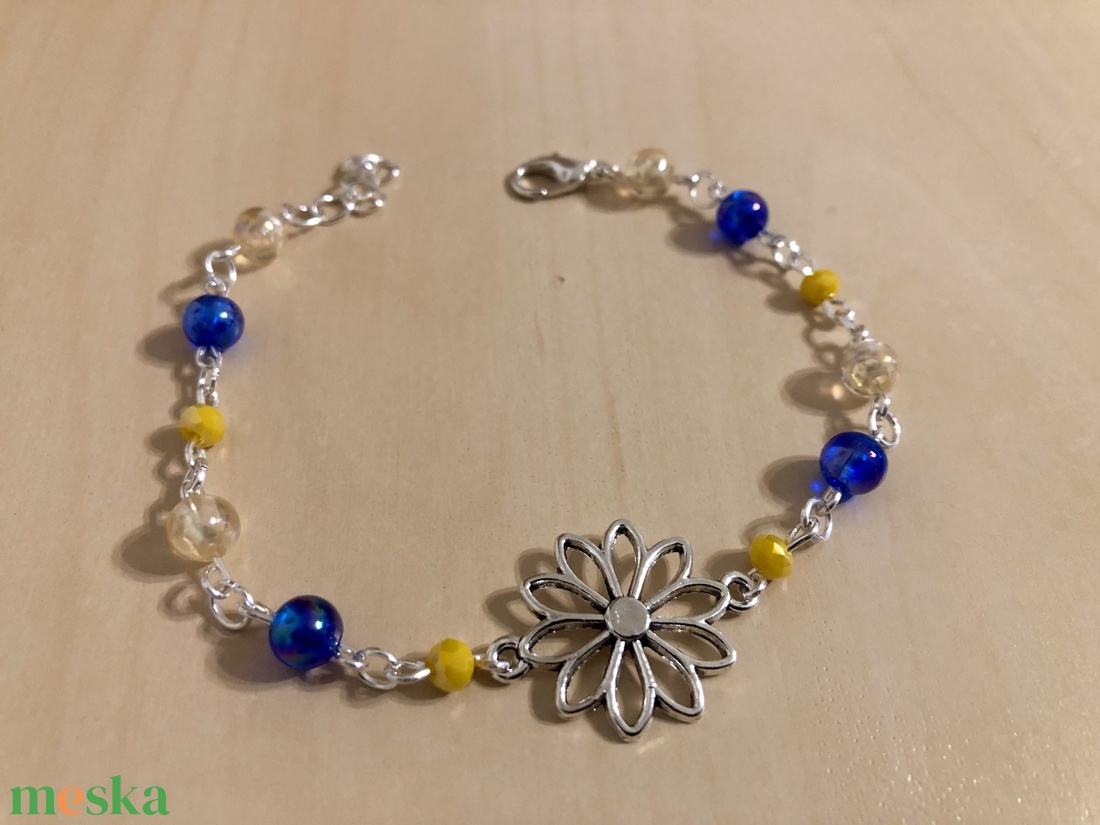 SilverDaisy 001 - ékszer - karkötő - charm karkötő - Meska.hu