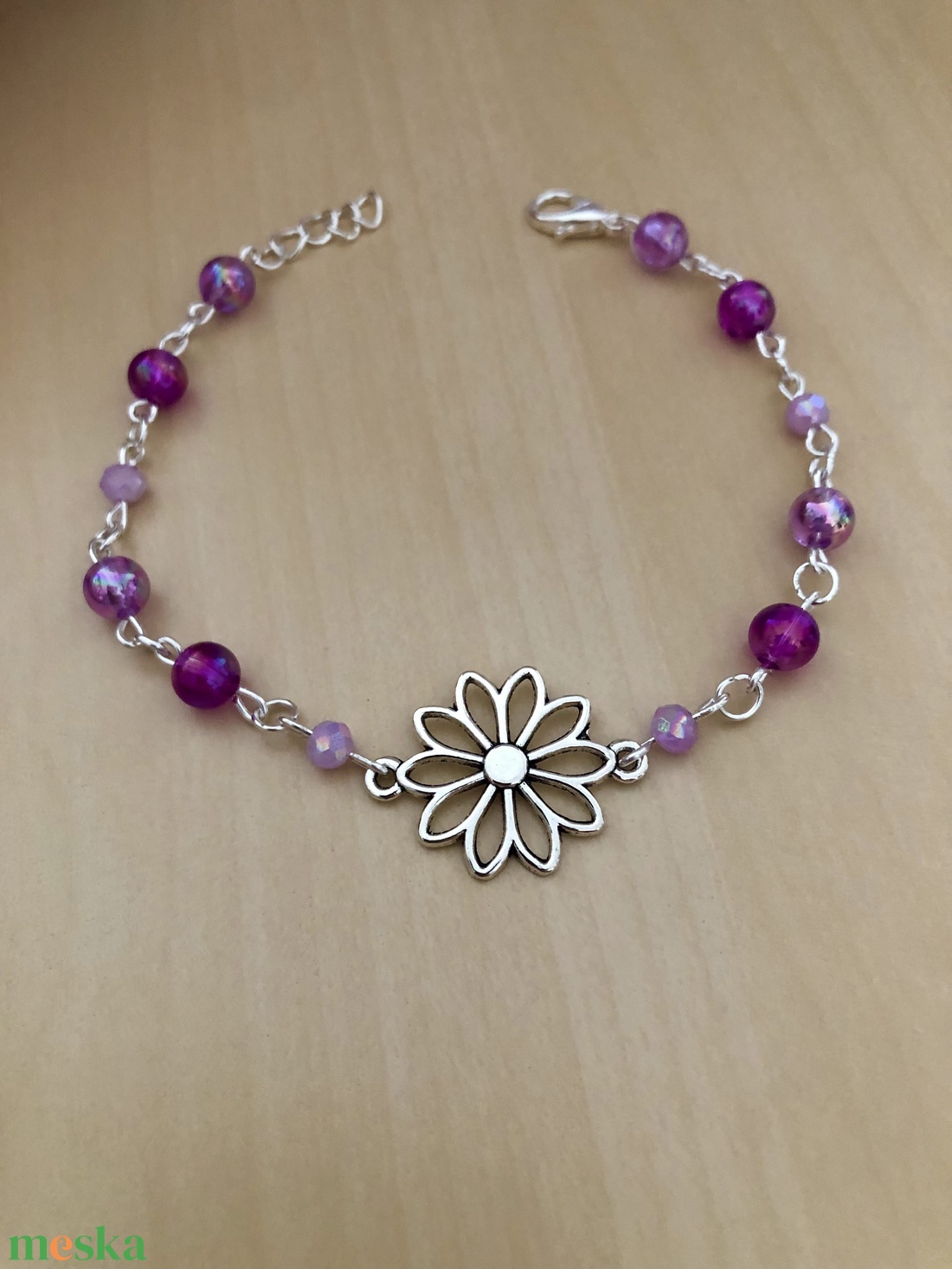 SilverDaisy 003 - ékszer - karkötő - charm karkötő - Meska.hu