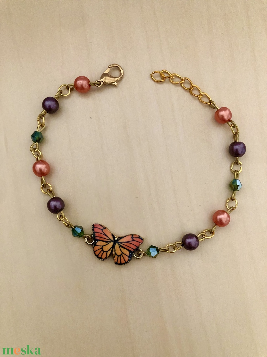 Butterfly 004 - ékszer - karkötő - charm karkötő - Meska.hu