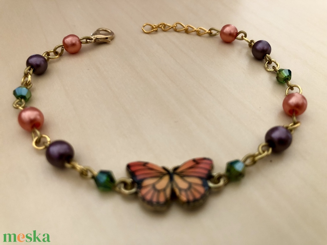 Butterfly 004 - ékszer - karkötő - charm karkötő - Meska.hu