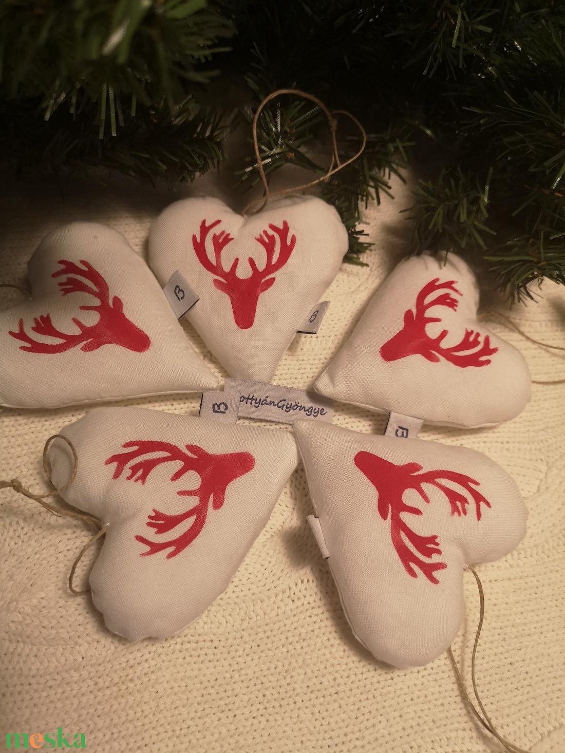Karácsonyi szarvas fejes szívek - nagy - karácsony - karácsonyi lakásdekoráció - karácsonyi manók, figurák - Meska.hu