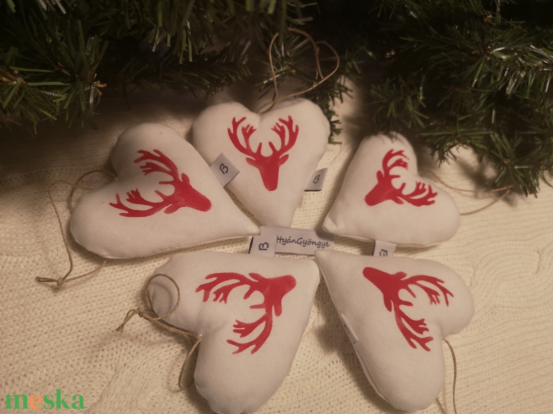 Karácsonyi szarvas fejes szívek - nagy - karácsony - karácsonyi lakásdekoráció - karácsonyi manók, figurák - Meska.hu