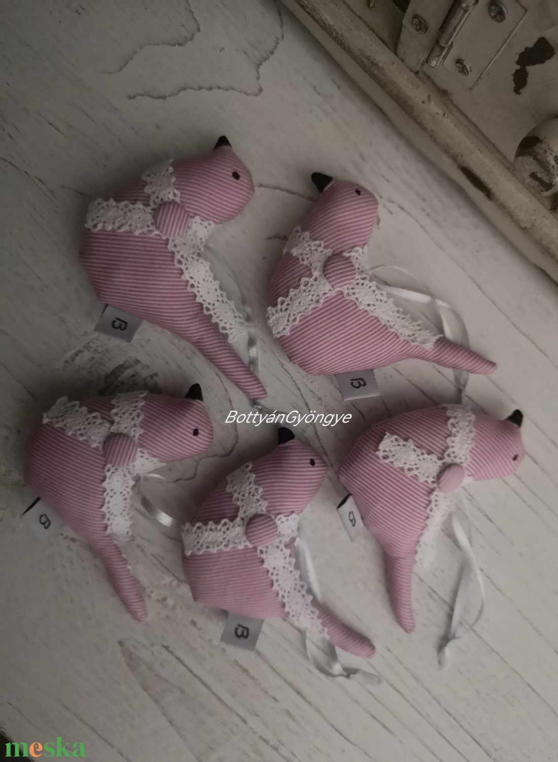 Textil madárkák - fáradtrózsaszín - karácsony - karácsonyi lakásdekoráció - karácsonyfadíszek - Meska.hu