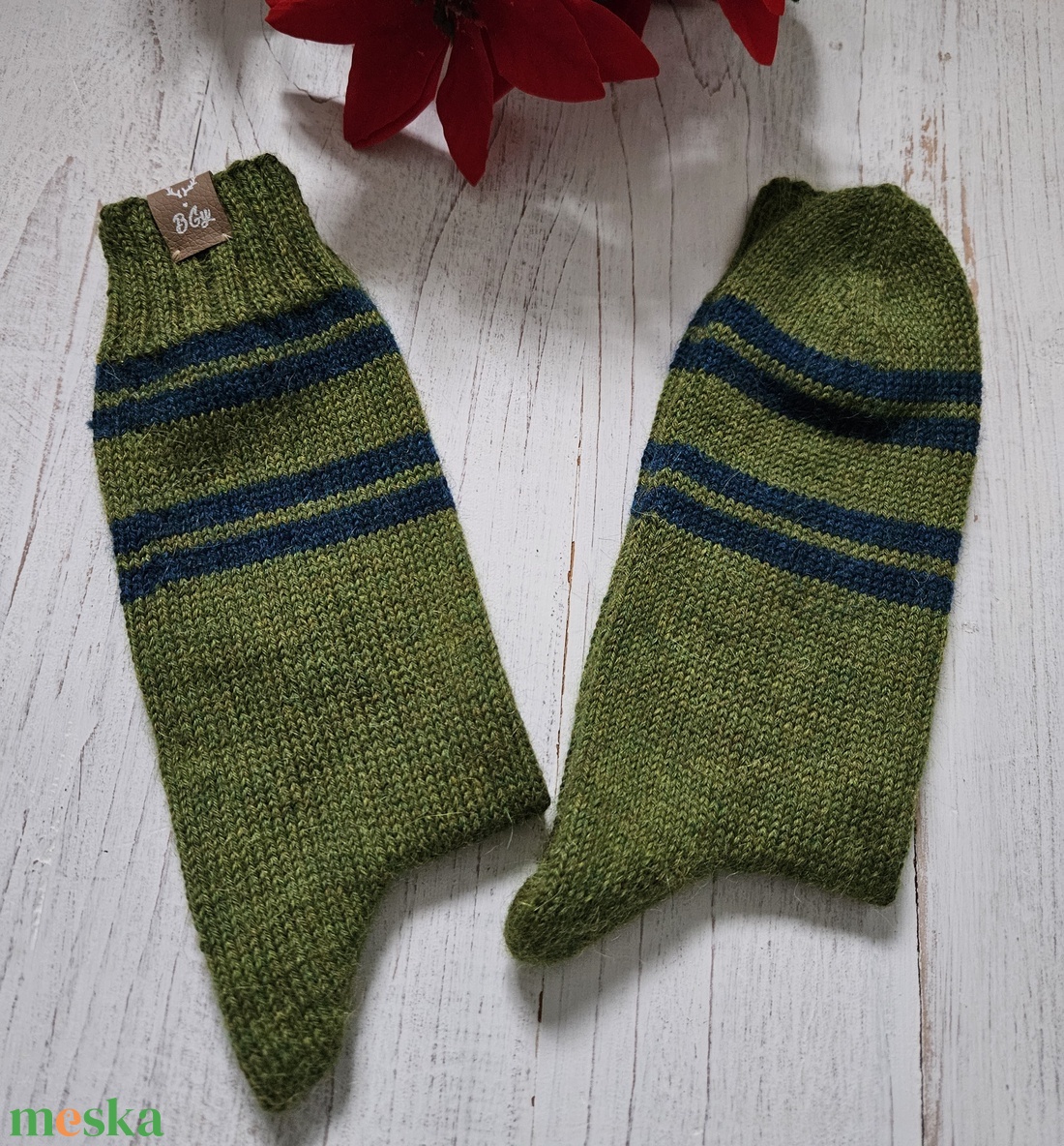 Csíkos kötött zokni  - ruha & divat - cipő & papucs - zokni - Meska.hu