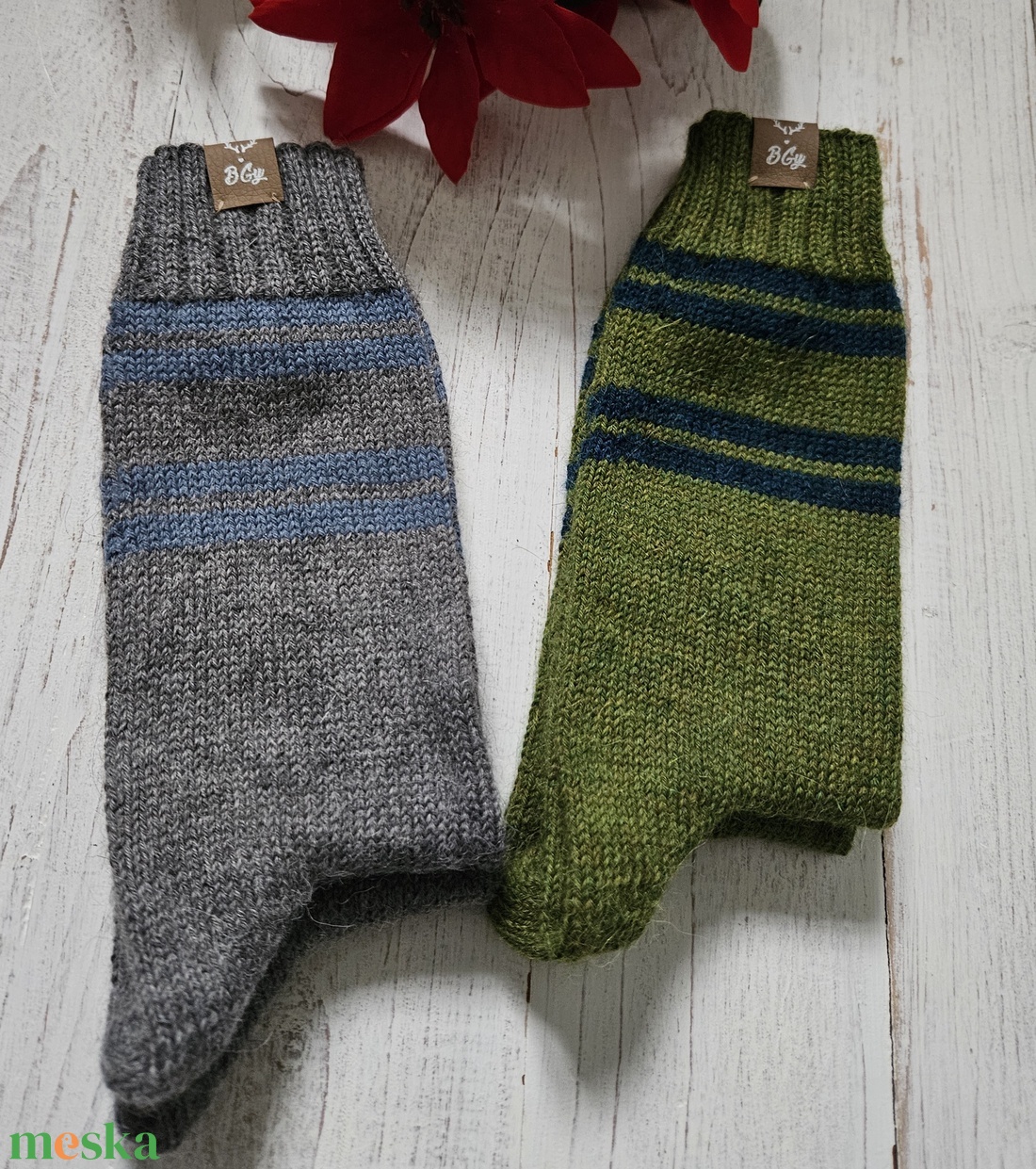 Csíkos kötött zokni  - ruha & divat - cipő & papucs - zokni - Meska.hu