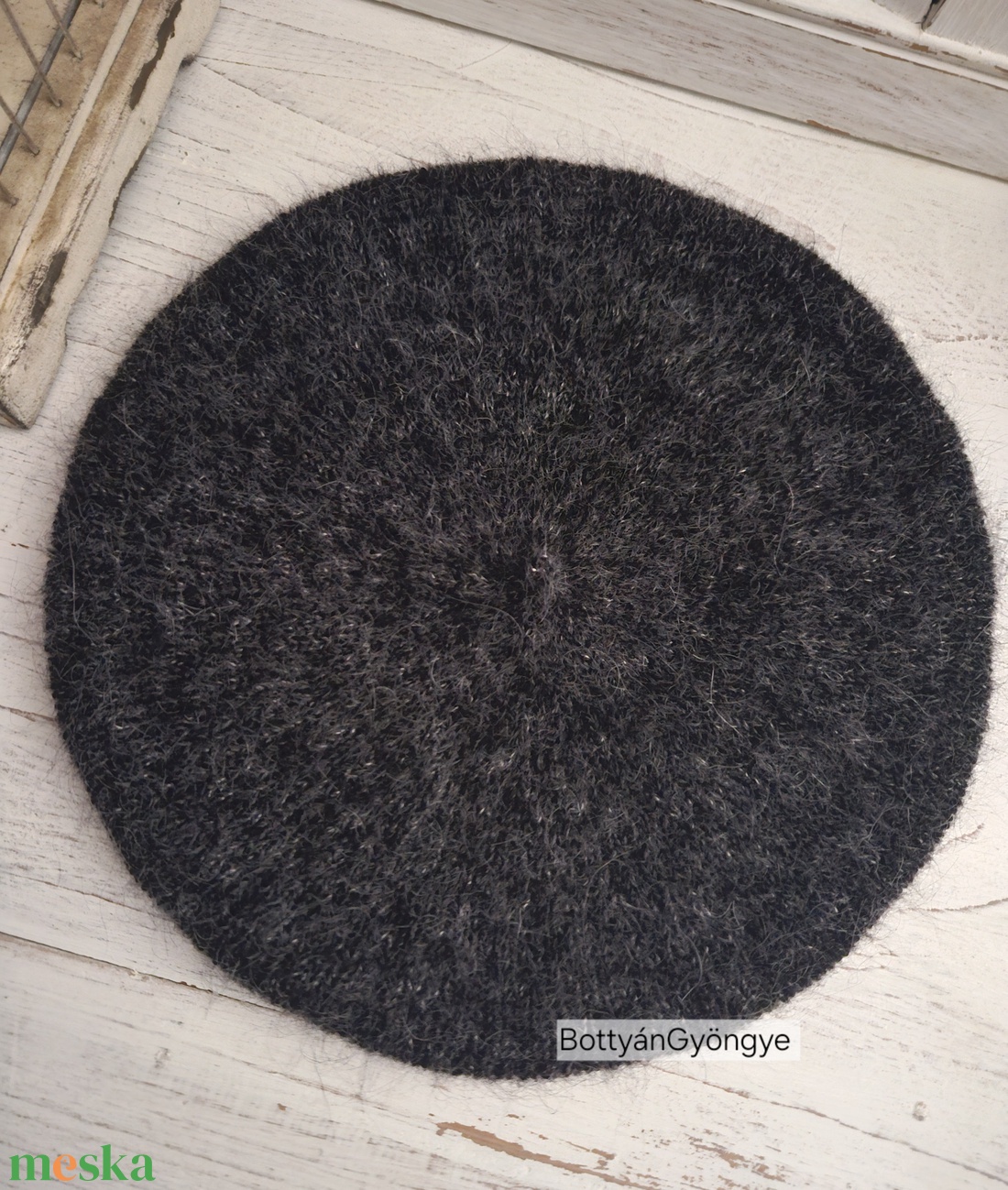 Barett sapka, vagy svájci sapka - ruha & divat - sál, sapka, kendő - sapka - Meska.hu