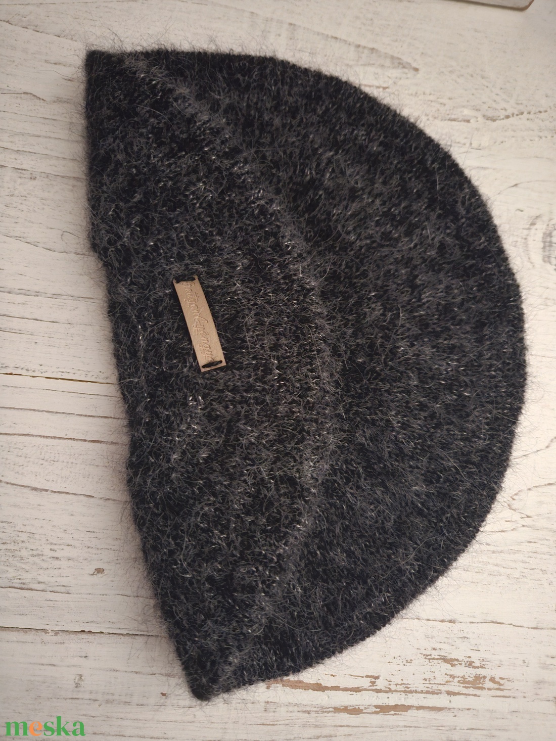 Barett sapka, vagy svájci sapka - ruha & divat - sál, sapka, kendő - sapka - Meska.hu