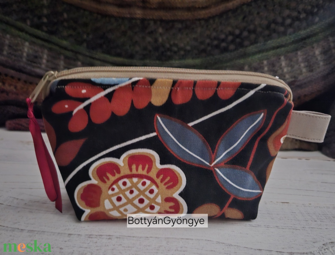 Virágos neszesszer  - táska & tok - neszesszer - Meska.hu
