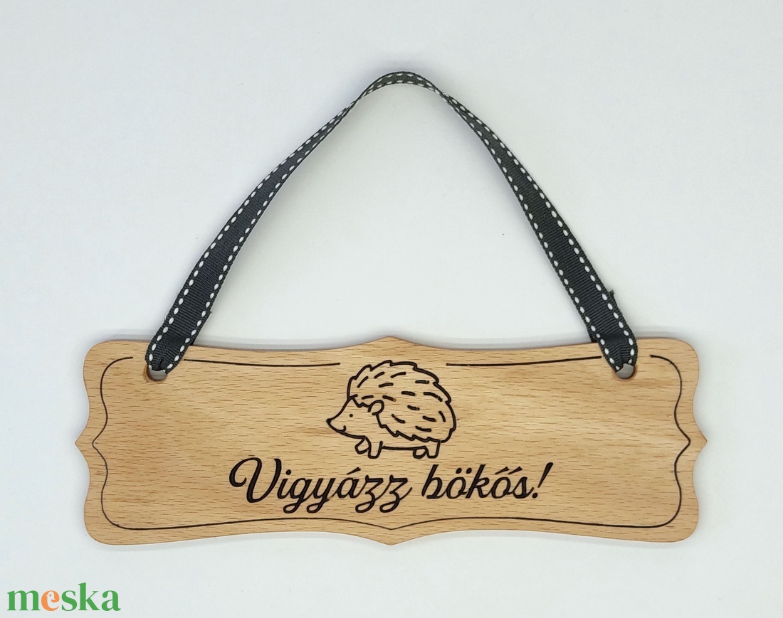 Sünis tábla "Vigyázz bökős!" felirattal akciós termékkép 1