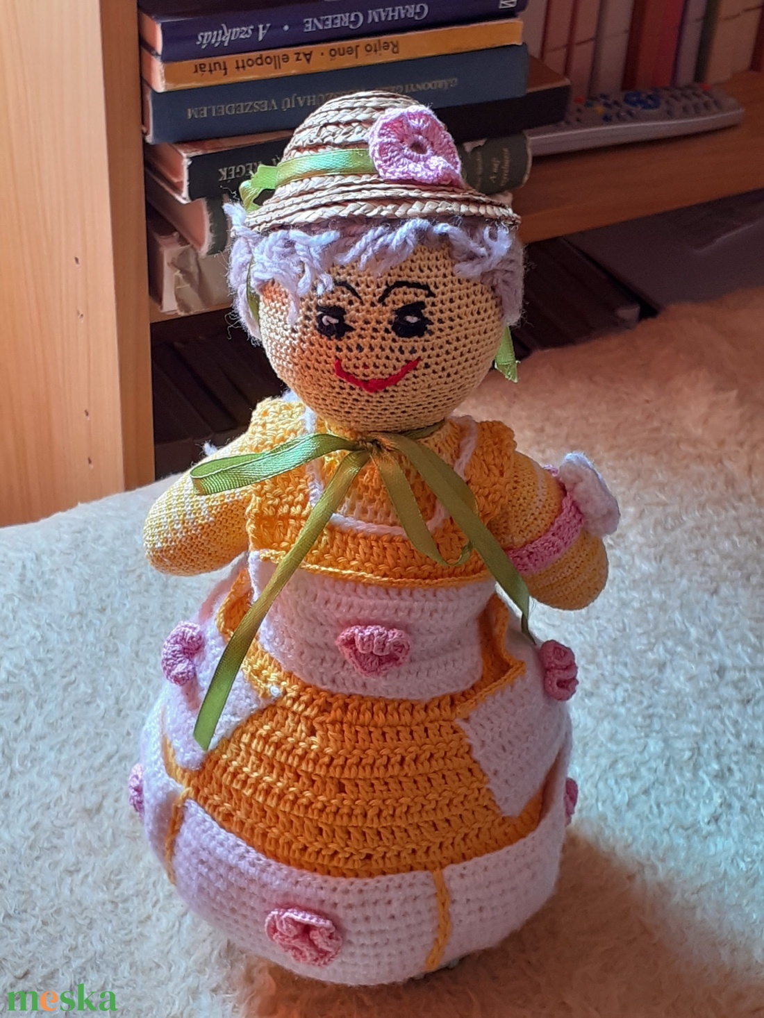 Varrós mami tárolóval - otthon & életmód - lakástextil - varrókellék - Meska.hu