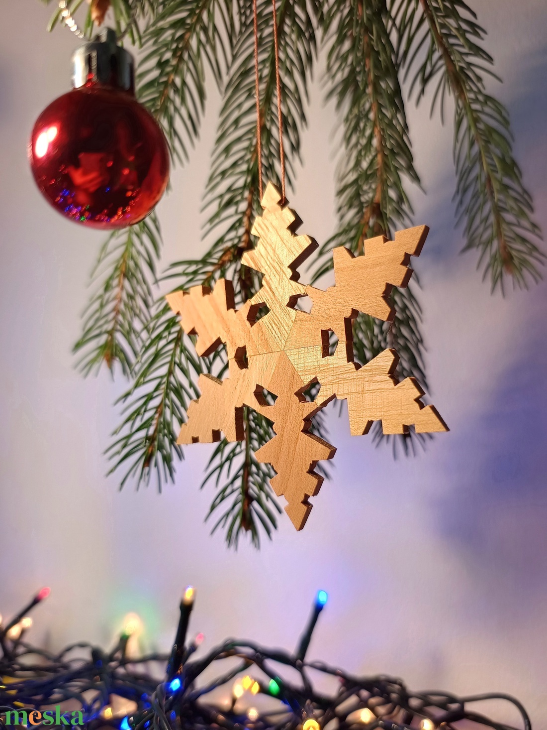 Hópehely karácsonyfadísz cseresznye-és tölgyfából - karácsony - karácsonyi lakásdekoráció - karácsonyfadíszek - Meska.hu
