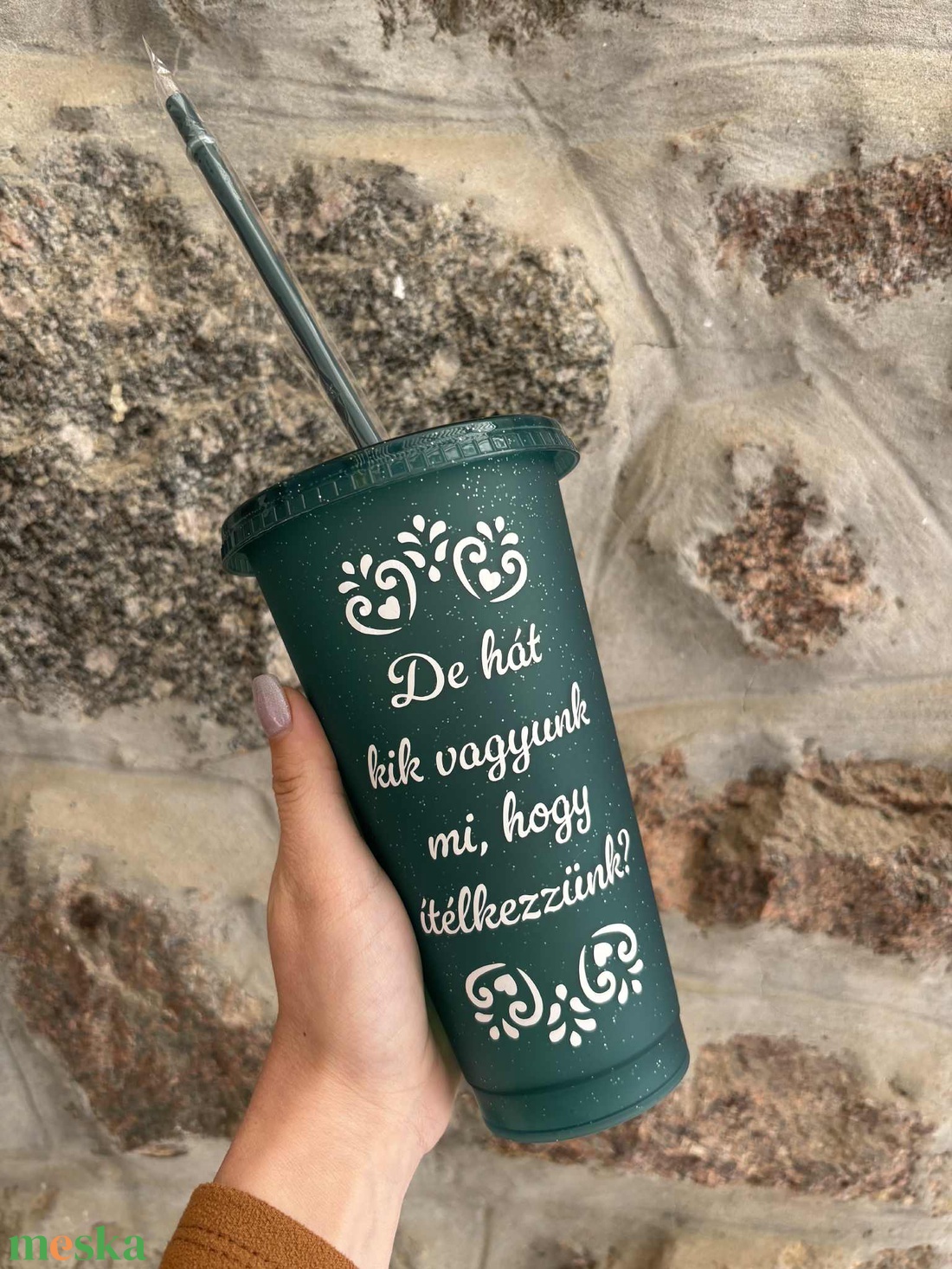 De hát kik vagyunk mi, hogy ítélkezzünk? - Vicces, Feliratos Pohár 710 ml - otthon & életmód - konyhafelszerelés, tálalás - tálalás - pohár - Meska.hu De hát kik vagyunk mi, hogy ítélkezzünk? - Vicces, Feliratos Pohár 710 ml - otthon & életmód - konyhafelszerelés, tálalás - tálalás - pohár - Meska.hu