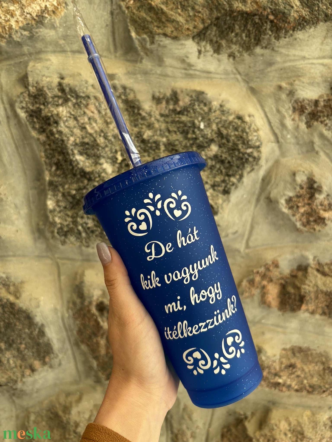 De hát kik vagyunk mi, hogy ítélkezzünk? - Vicces, Feliratos Pohár 710 ml - otthon & életmód - konyhafelszerelés, tálalás - tálalás - pohár - Meska.hu De hát kik vagyunk mi, hogy ítélkezzünk? - Vicces, Feliratos Pohár 710 ml - otthon & életmód - konyhafelszerelés, tálalás - tálalás - pohár - Meska.hu