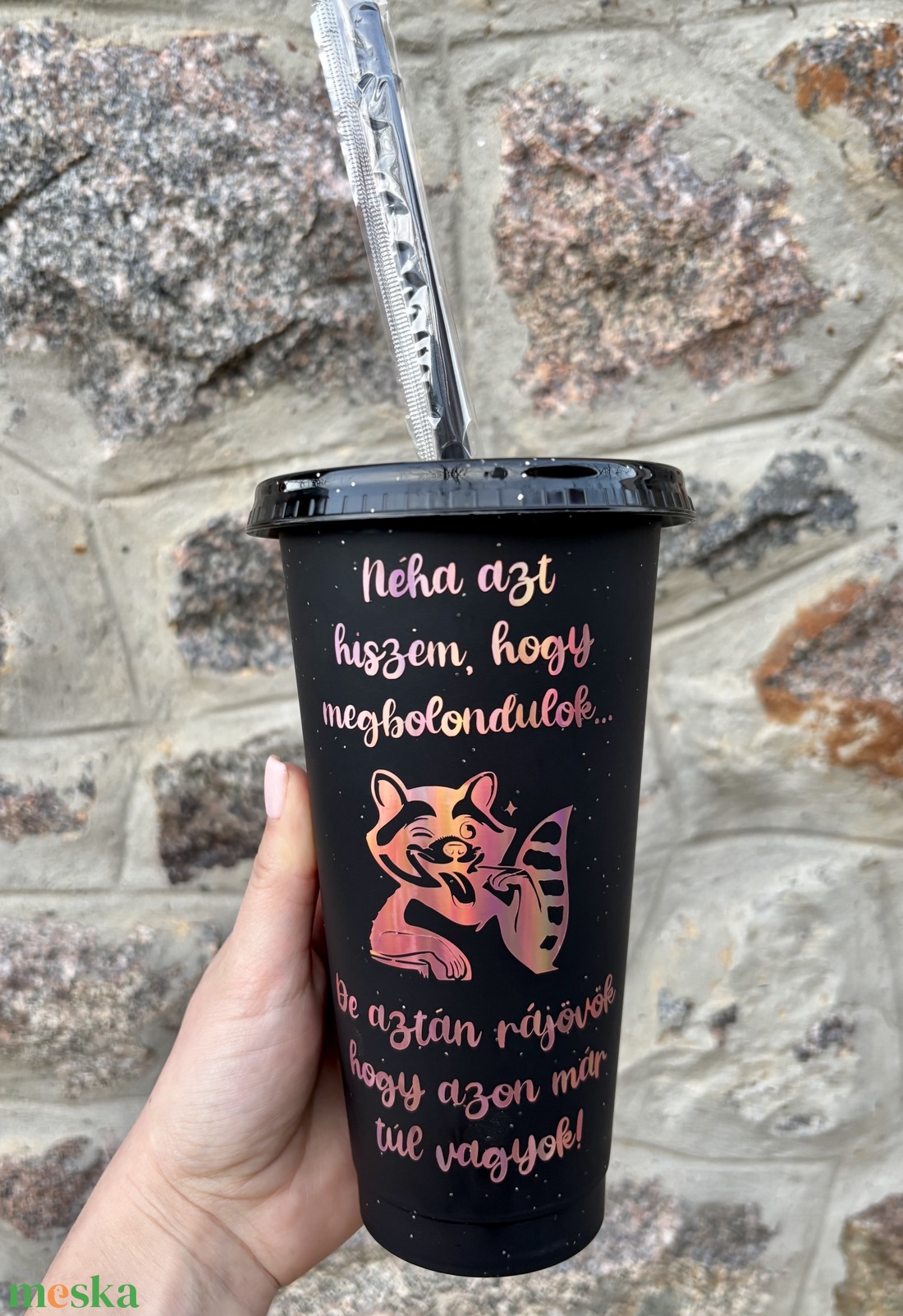 Vicces feliratú, mosómedve mintájú pohár tetővel és szívószállal - otthon & életmód - konyhafelszerelés, tálalás - tálalás - pohár - Meska.hu