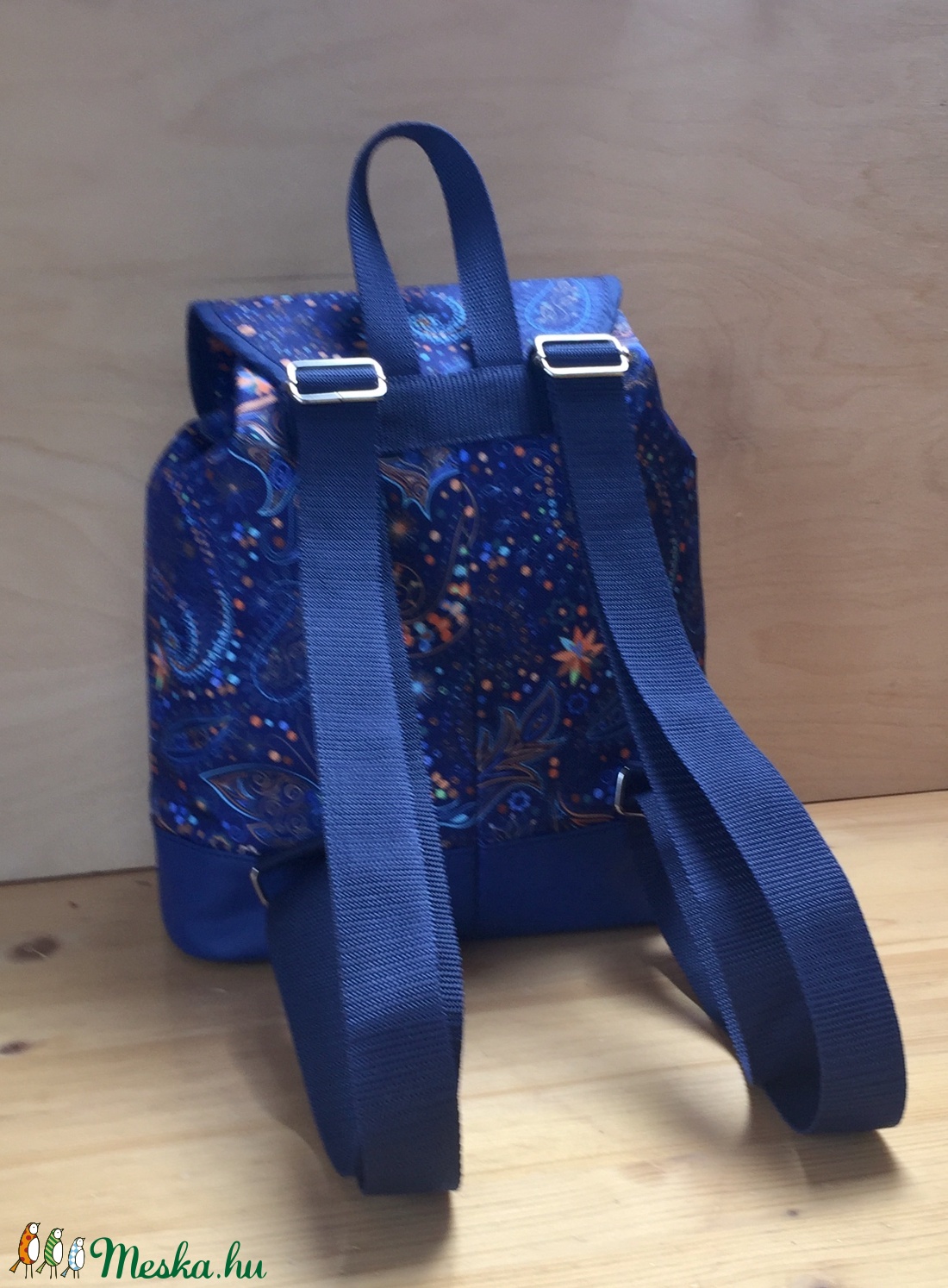 Pillangós női vízálló hátizsák -  - Meska.hu