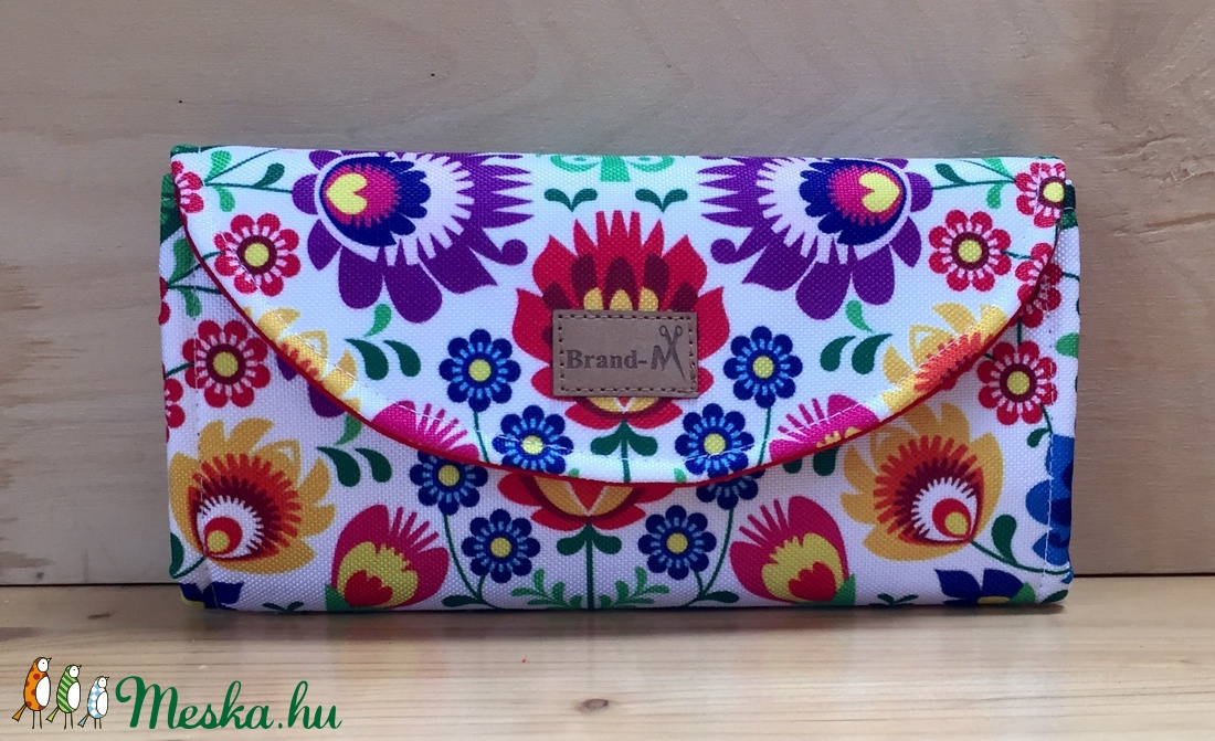 Színes virágos vízálló kártyatartós női pénztárca -  - Meska.hu