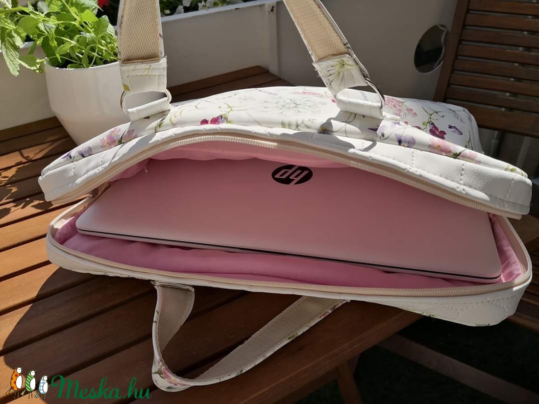 Tátika virágos női laptop táska designer textilbőrből - - Meska.hu Tátika virágos női laptop táska designer textilbőrből - - Meska.hu