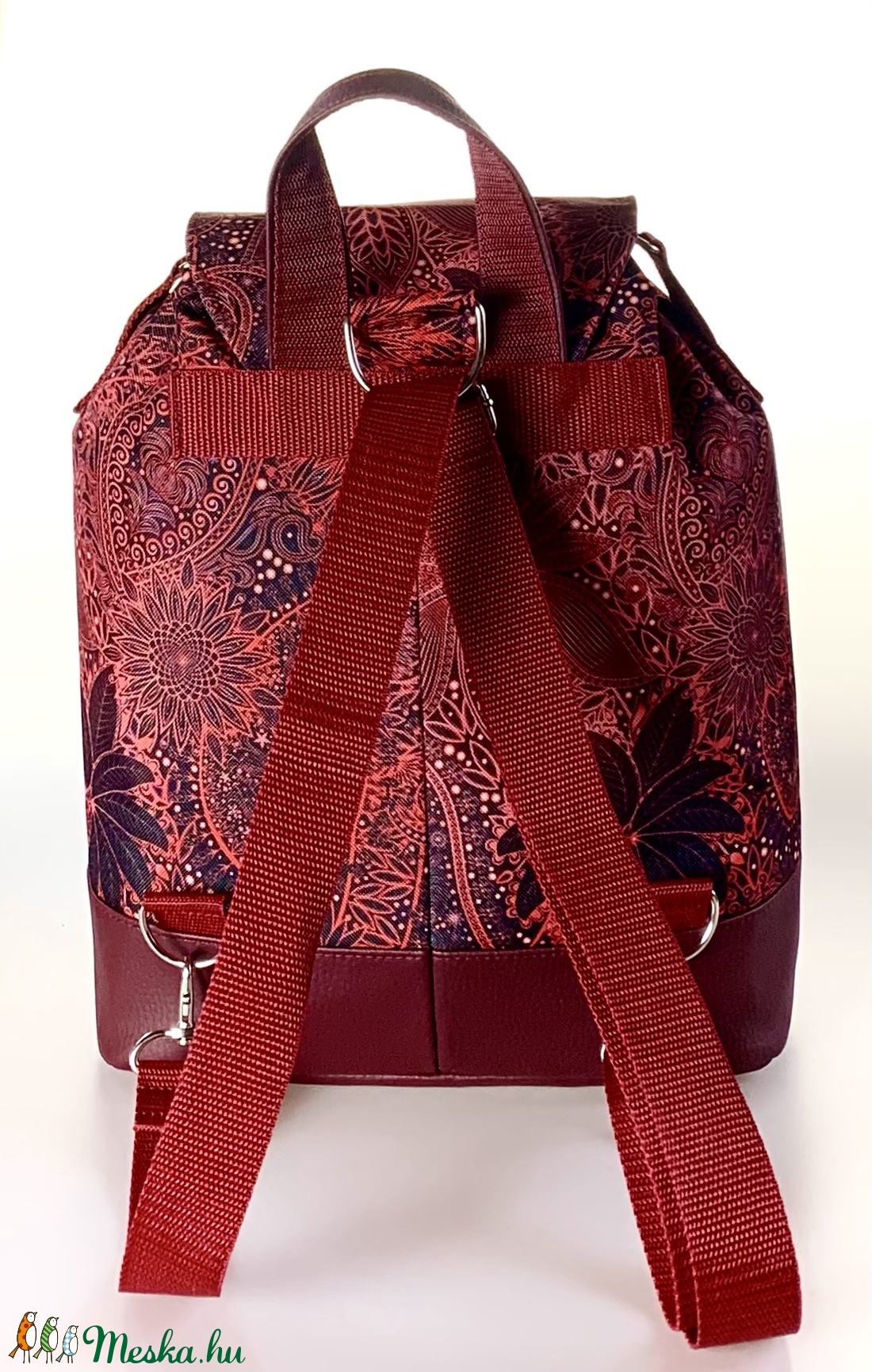 Burgundi vörös vízálló ANDI 3 az 1-ben női táska/hátizsák zárófedéllel  - táska & tok - variálható táska - Meska.hu