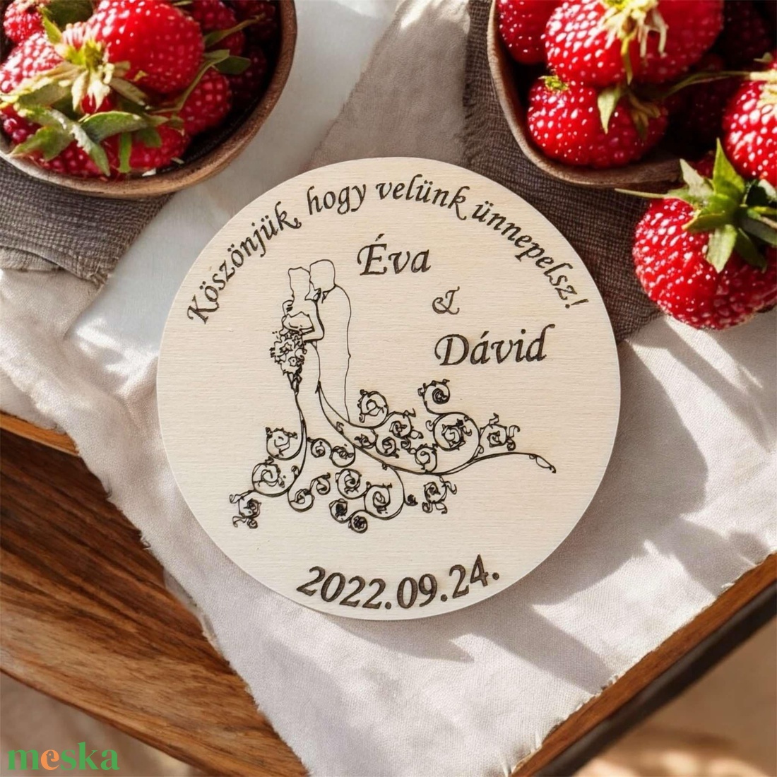 Esküvői köszönőajándék, hűtőmágnes, ültetőkártya - esküvő - emlék & ajándék - köszönőajándék - Meska.hu Esküvői köszönőajándék, hűtőmágnes, ültetőkártya - esküvő - emlék & ajándék - köszönőajándék - Meska.hu