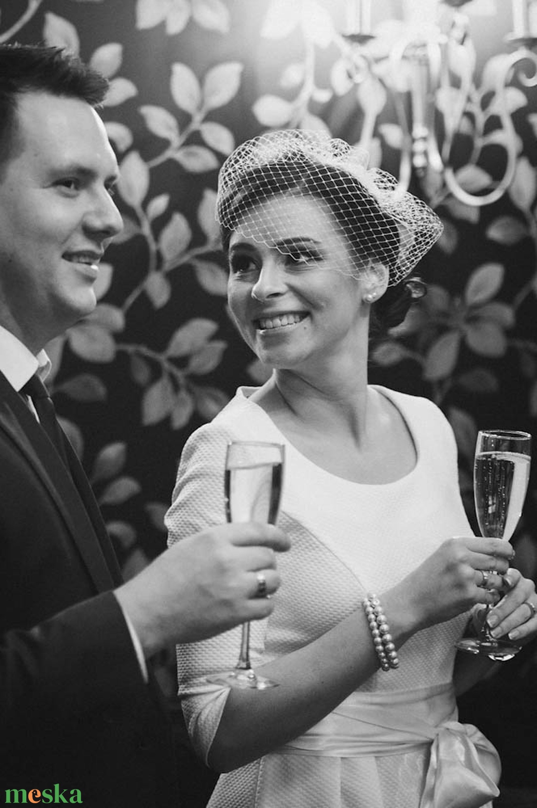 Birdcage fátyol köves díszítéssel - esküvő - kiegészítők - fátyol - Meska.hu