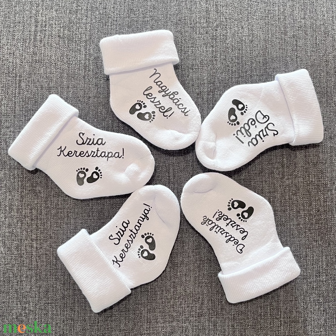 Baba bejelentő kis zoknik  5 db - baba - mama - babaemlékek - bababejelentők - Meska.hu