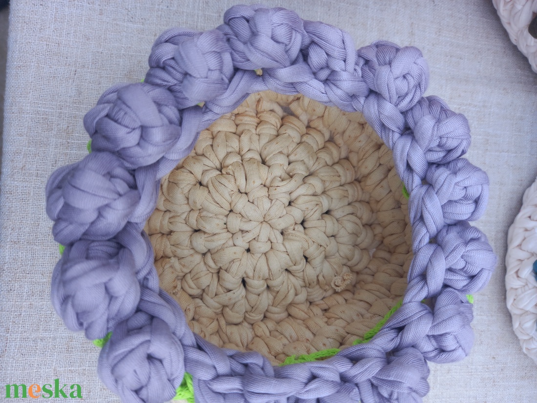 Tulipános horgolt tároló kicsi - otthon & életmód - tárolás & rendszerezés - tárolókosár - Meska.hu