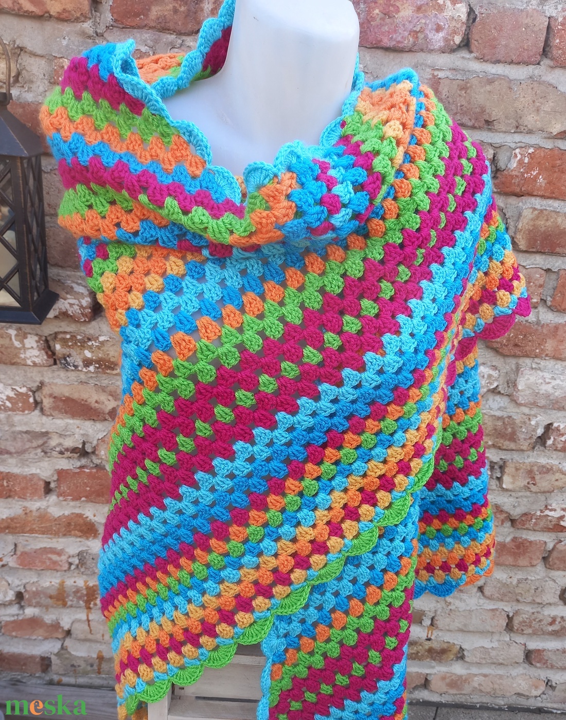 Fuerteventura Horgolt vállkendő - háromszög alakú  - ruha & divat - sál, sapka, kendő - vállkendő - Meska.hu