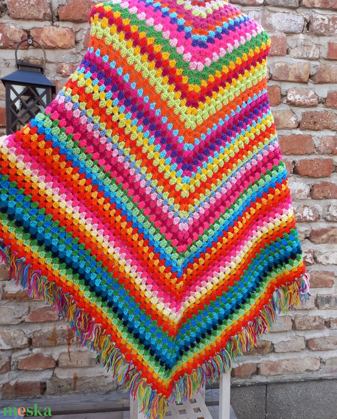 Bohém rojtos Horgolt vállkendő - háromszög alakú  - ruha & divat - sál, sapka, kendő - vállkendő - Meska.hu